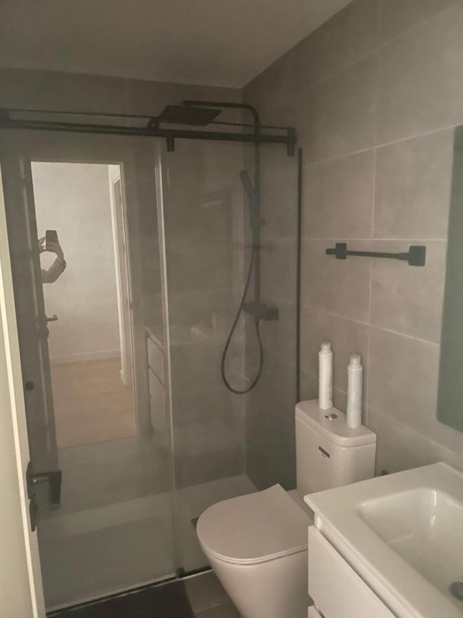 Familyhomestay Valencia Bagian luar foto