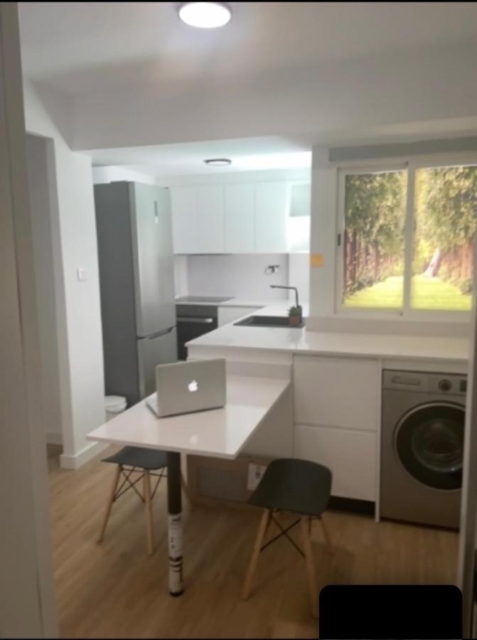 Familyhomestay Valencia Bagian luar foto